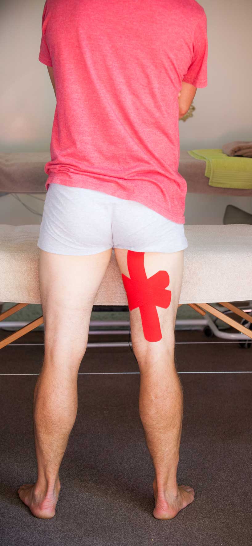 hamstring-taping-1.jpg